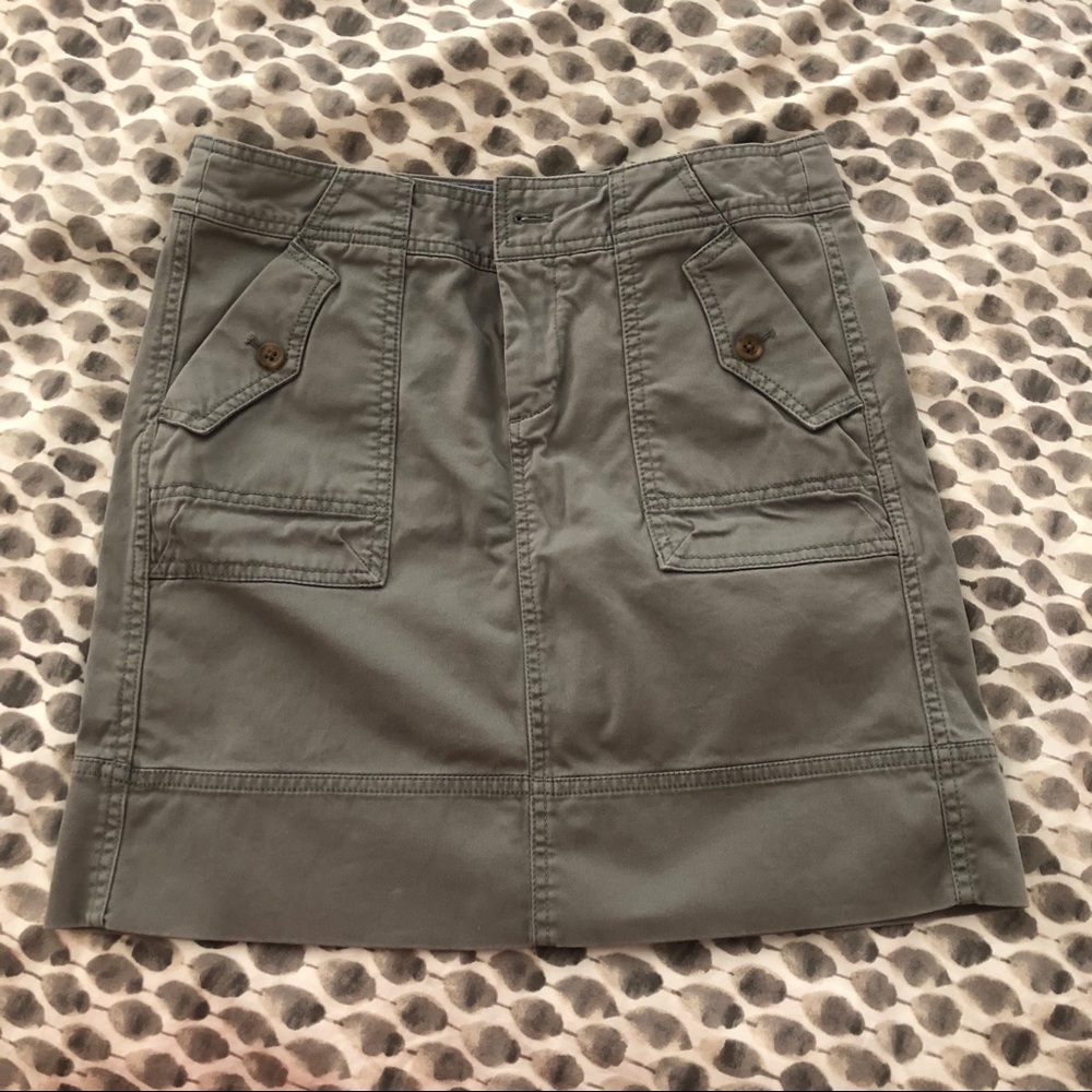 Banana Republic Casual Skirt with Pockets